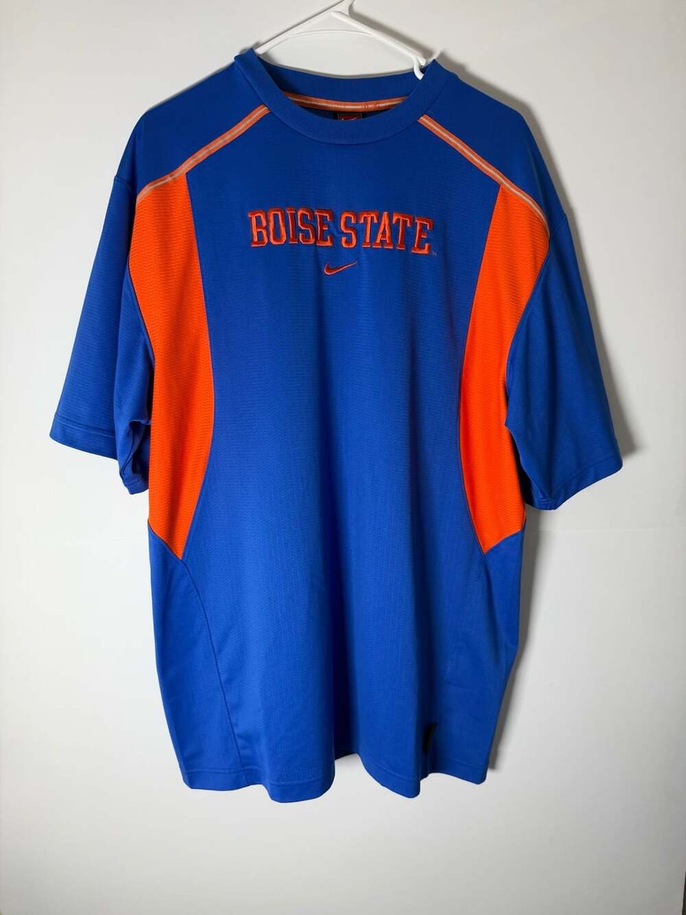Nike Boise State University Dri Fit T-Shirt Size M Blue Orange